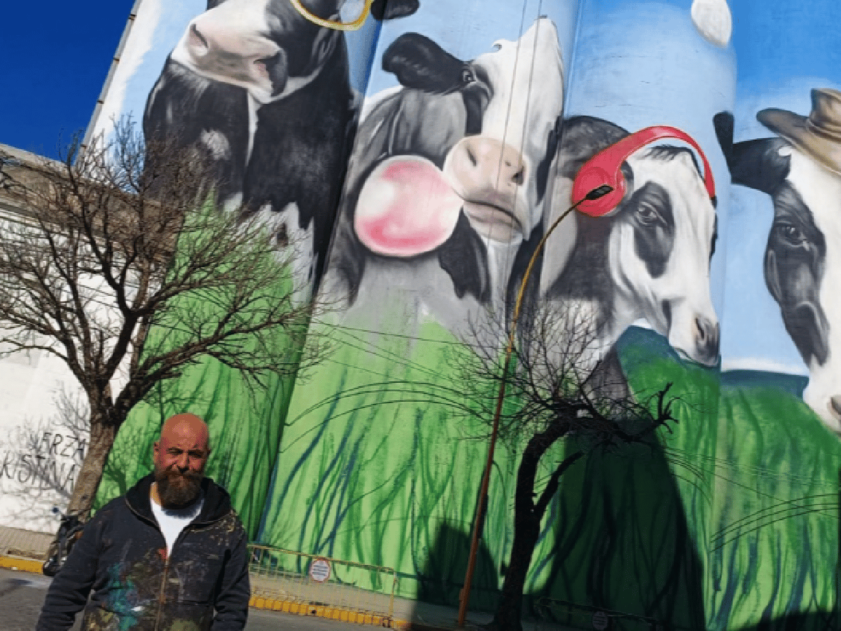 El mural de la “vaca volando”  tuvo repercusión en la prensa nacional e internacional  