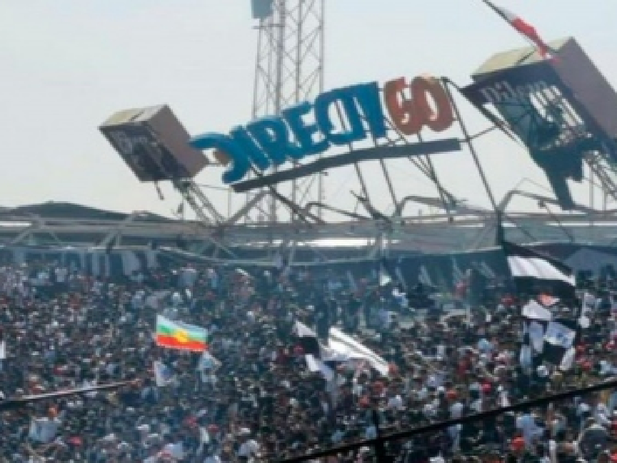 Colapsó el techo del estadio de Colo-Colo: aún no se sabe cuántos son los hinchas heridos