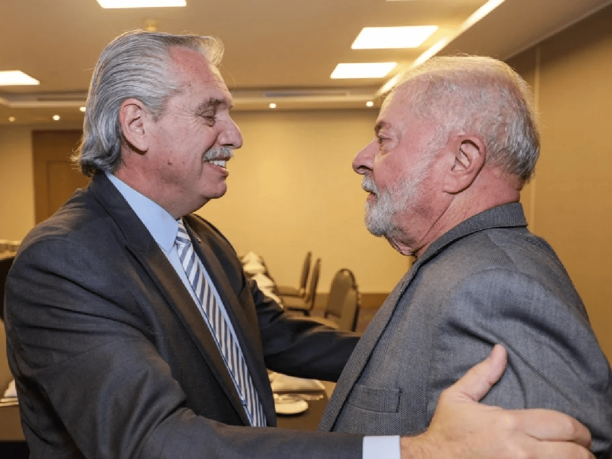 Alberto Fernández asistirá a la asunción de Lula da Silva en año nuevo
