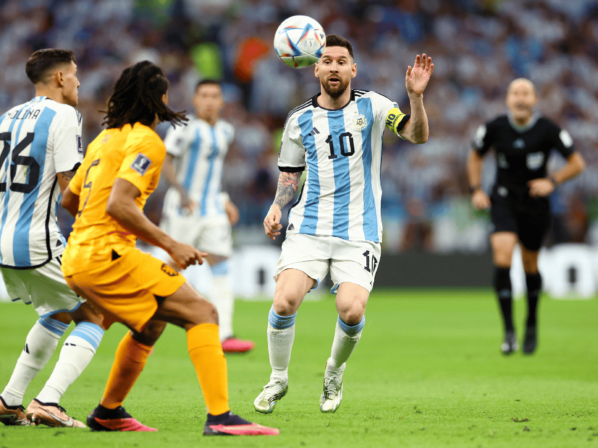 Argentina va por el pase a la final 