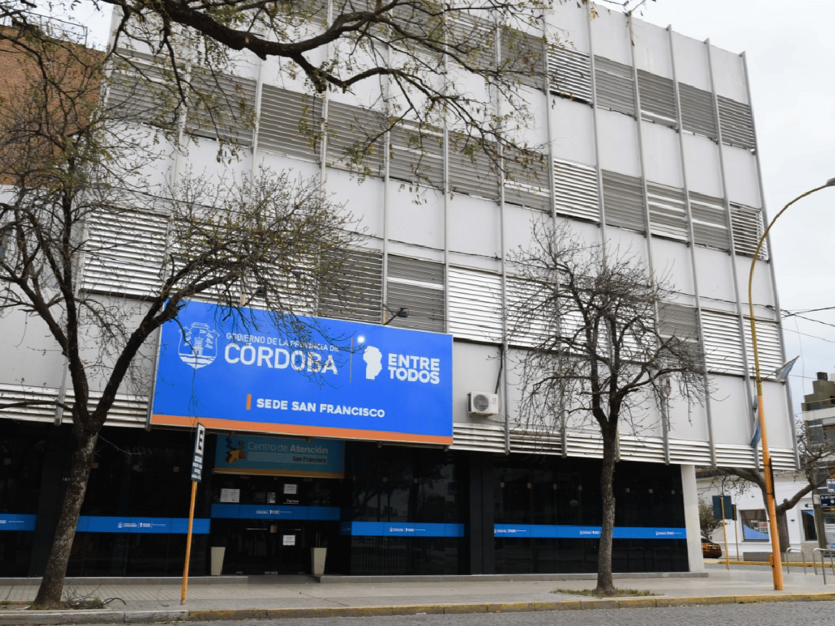 Receso administrativo de emergencia en Casa de Córdoba 