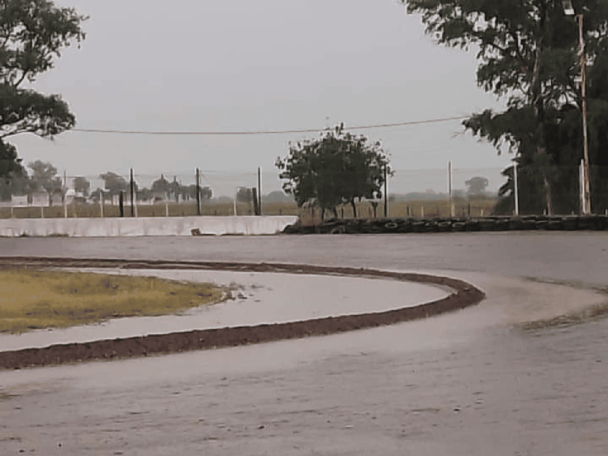 Suspendieron  fecha por la  lluvia en Vila