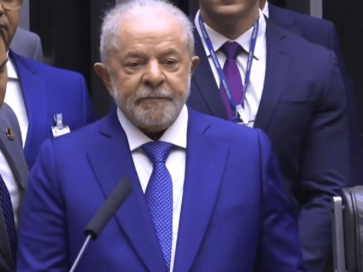 Lula juró ante el Congreso y asumió por tercera vez como presidente de Brasil