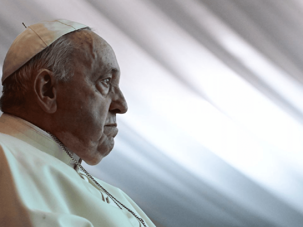 El papa Francisco suspendió la lectura de dos discursos por un problema de salud que le impide hablar