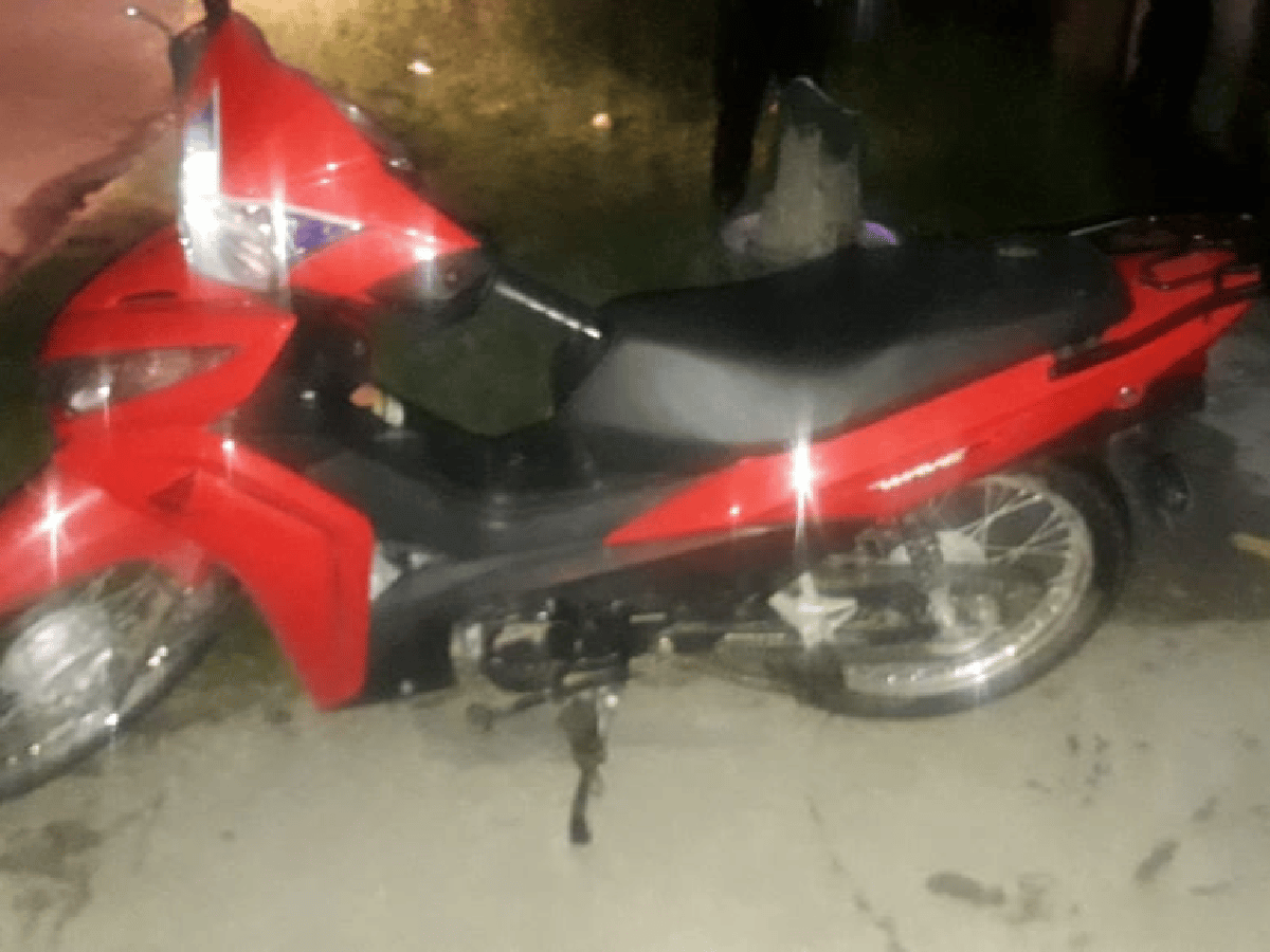 Persecución en 25 de mayo: atraparon al ladrón de una moto