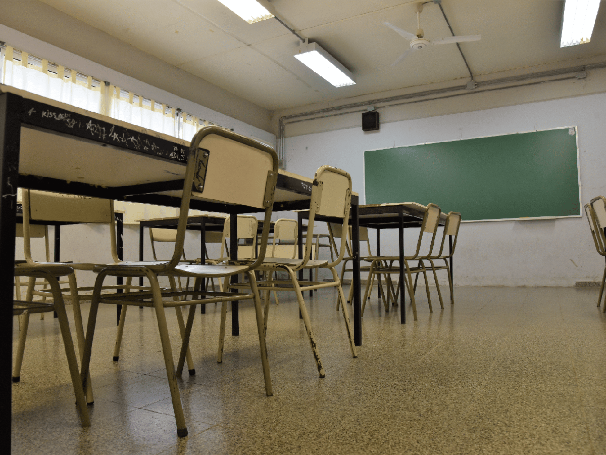La Provincia ofreció a los docentes un aumento del 40% hasta julio
