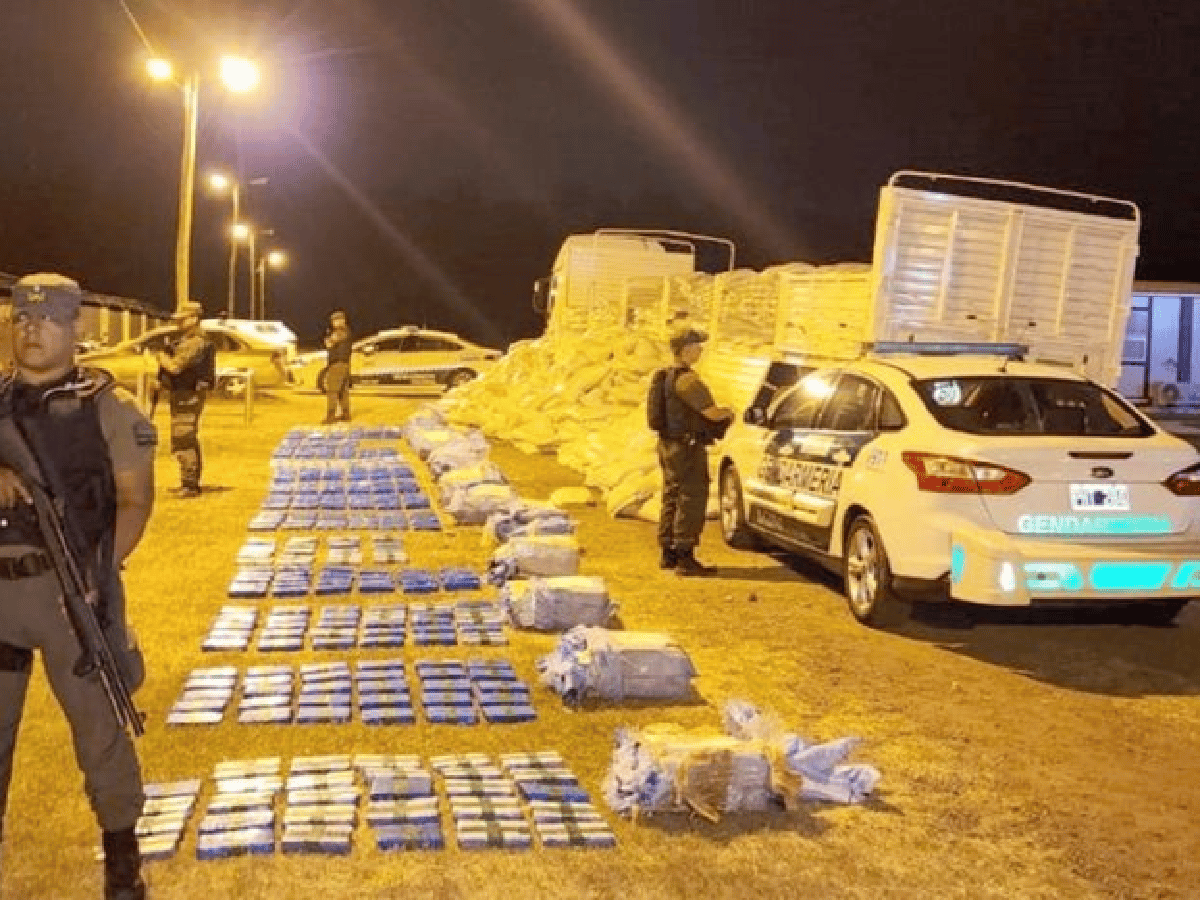 Descubren más 426 kilos de cocaína debajo de una carga de porotos en Rosario