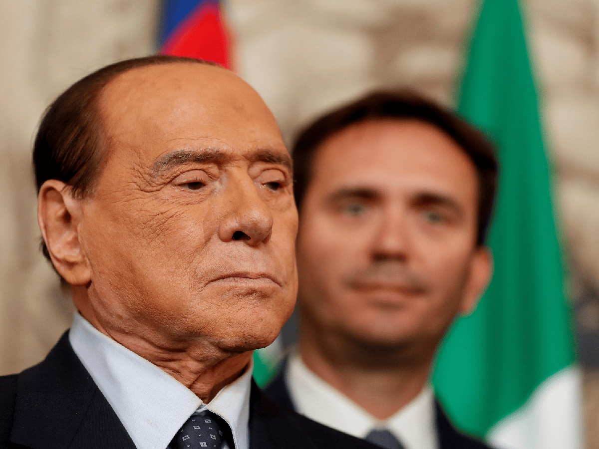 Italia: Berlusconi, en terapia intensiva por problemas cardíacos