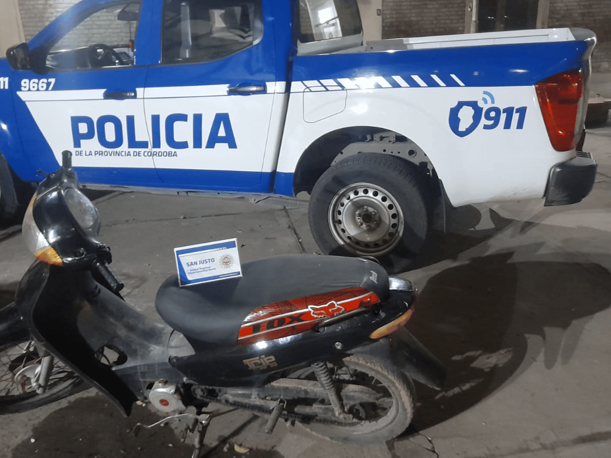 Recuperaron una moto robada y detuvieron a una mujer