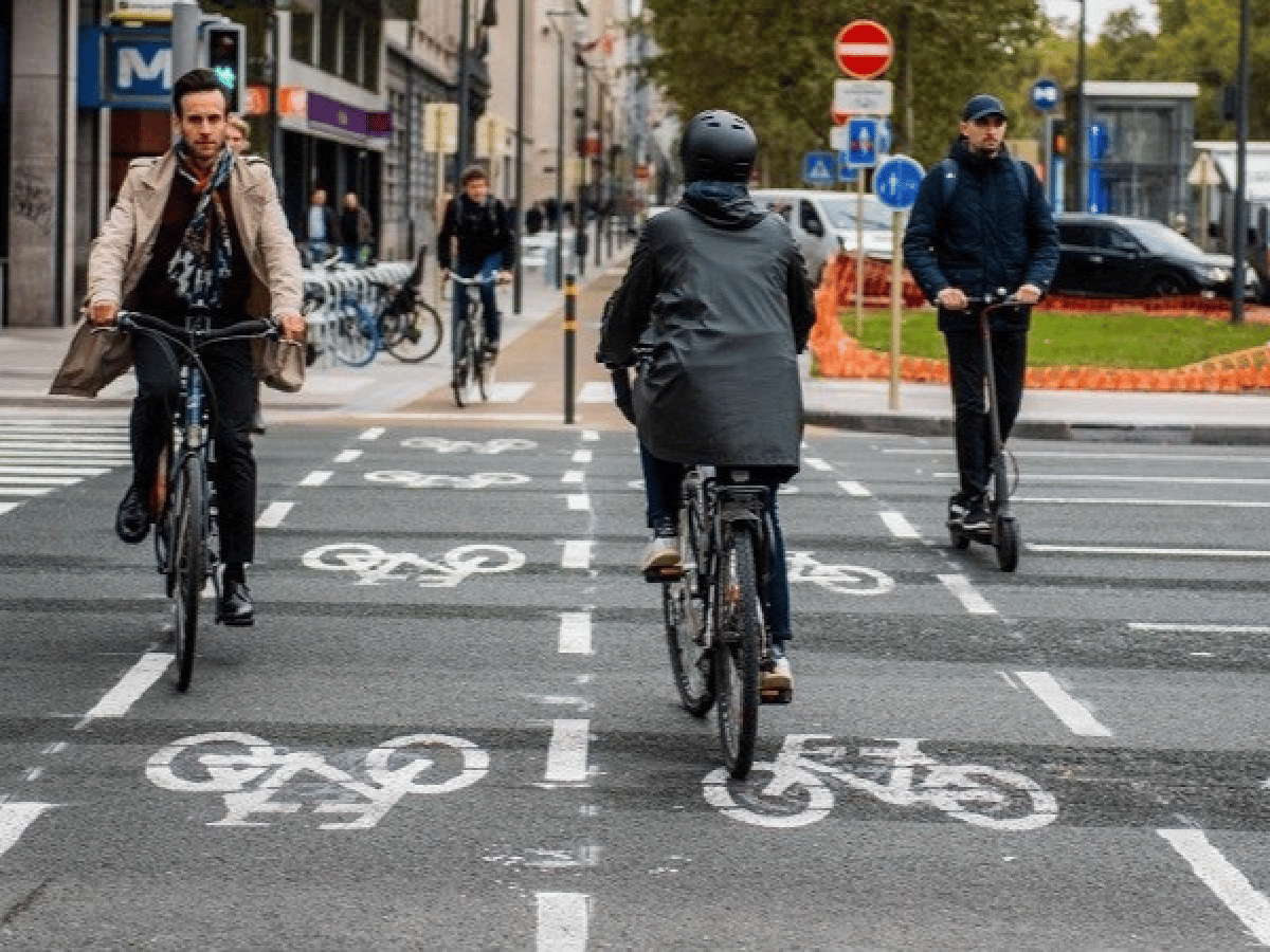 Bélgica les paga un "extra" a las personas que acuden a sus trabajos en bicicletas