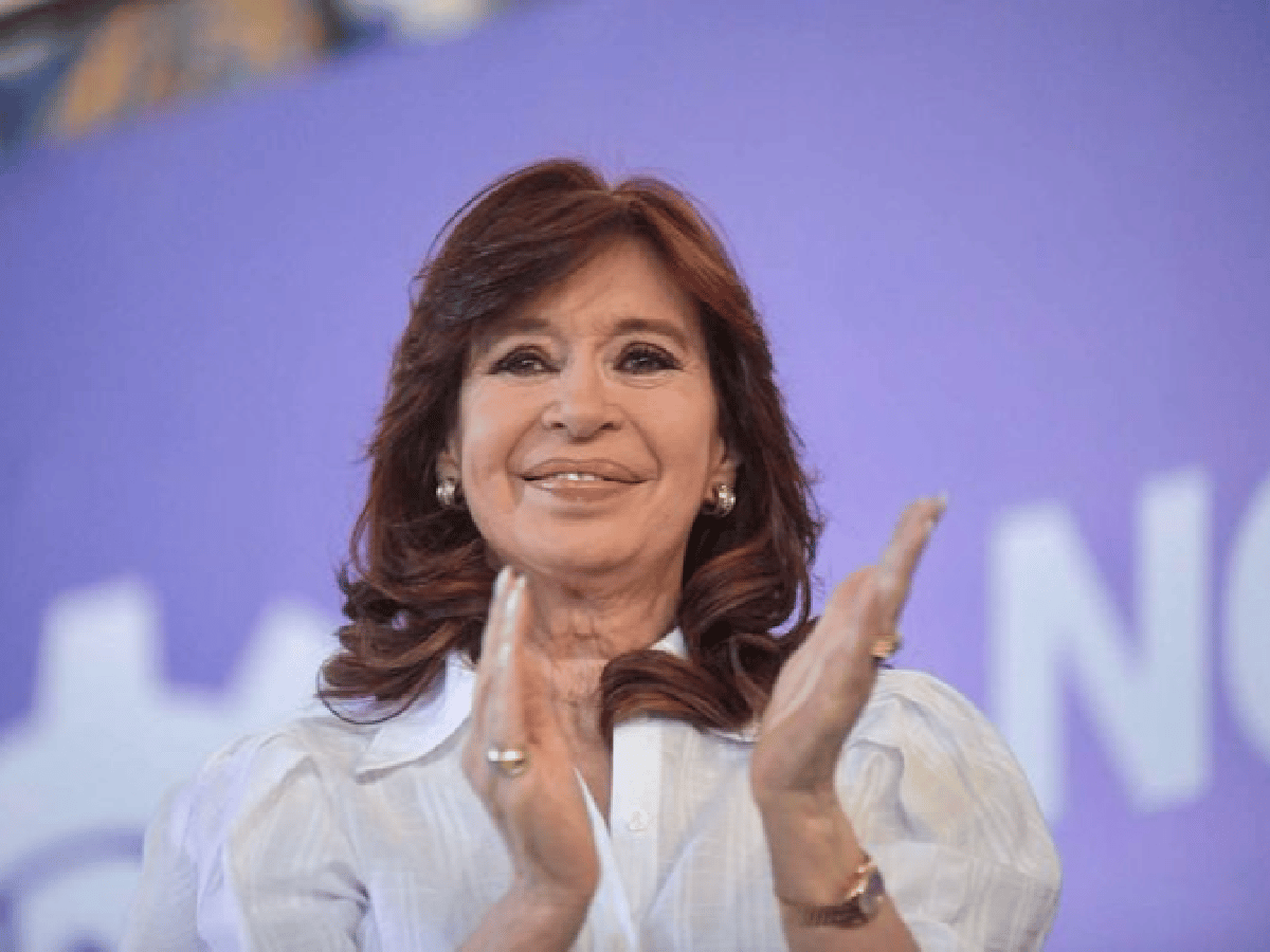 La UIF y la AFIP se sumaron al fiscal Marijuan y pidieron que CFK sea sobreseída