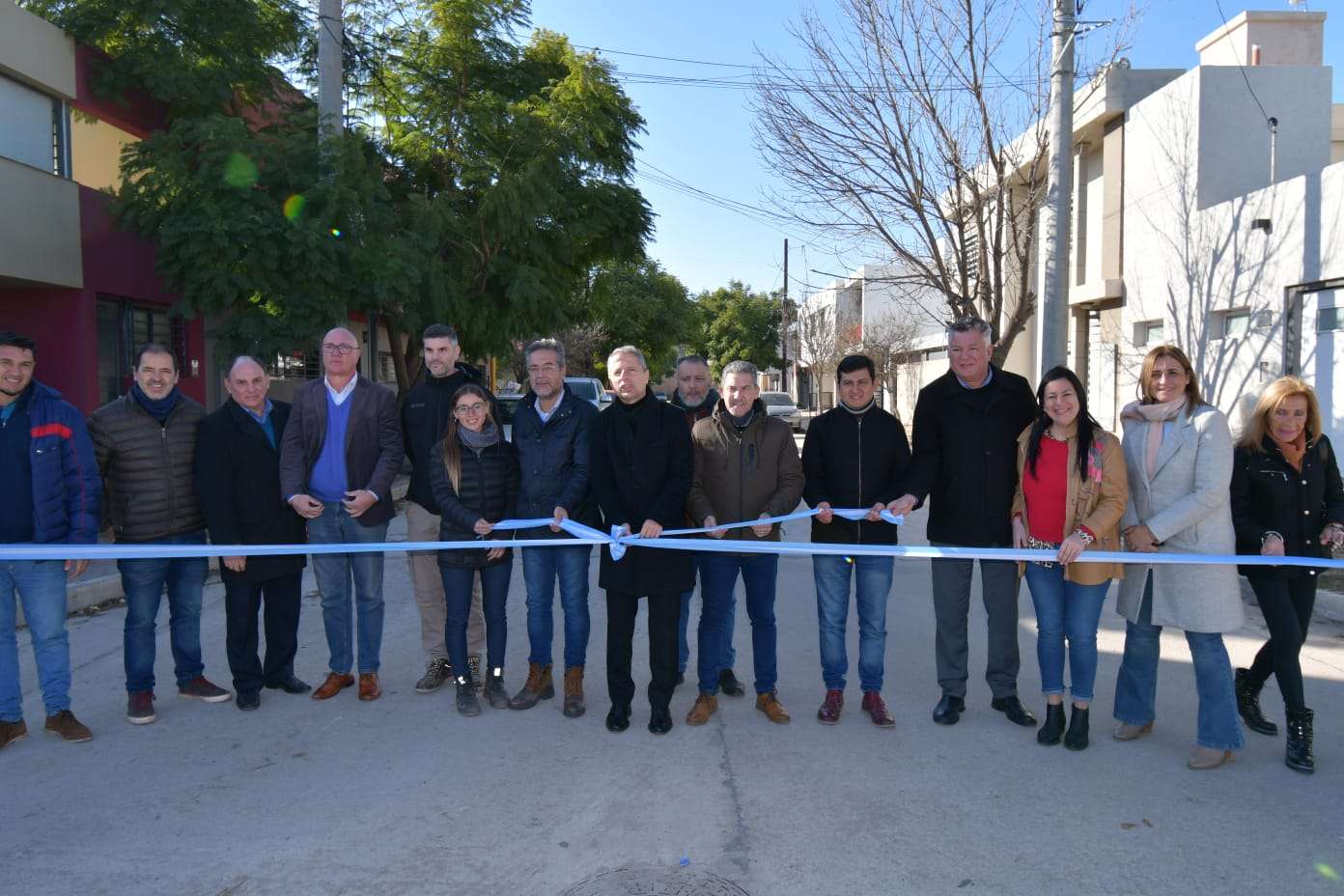 Bernarte inauguró la segunda etapa de pavimentación en barrio Independencia
