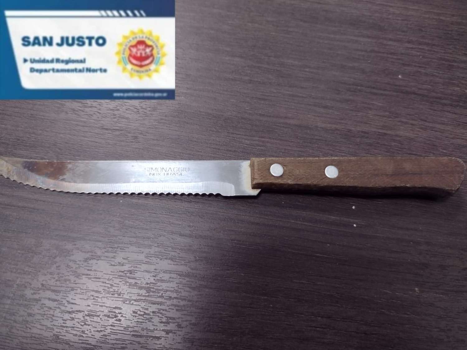 Cuchillo utilizado por joven para amenazar a la Policía