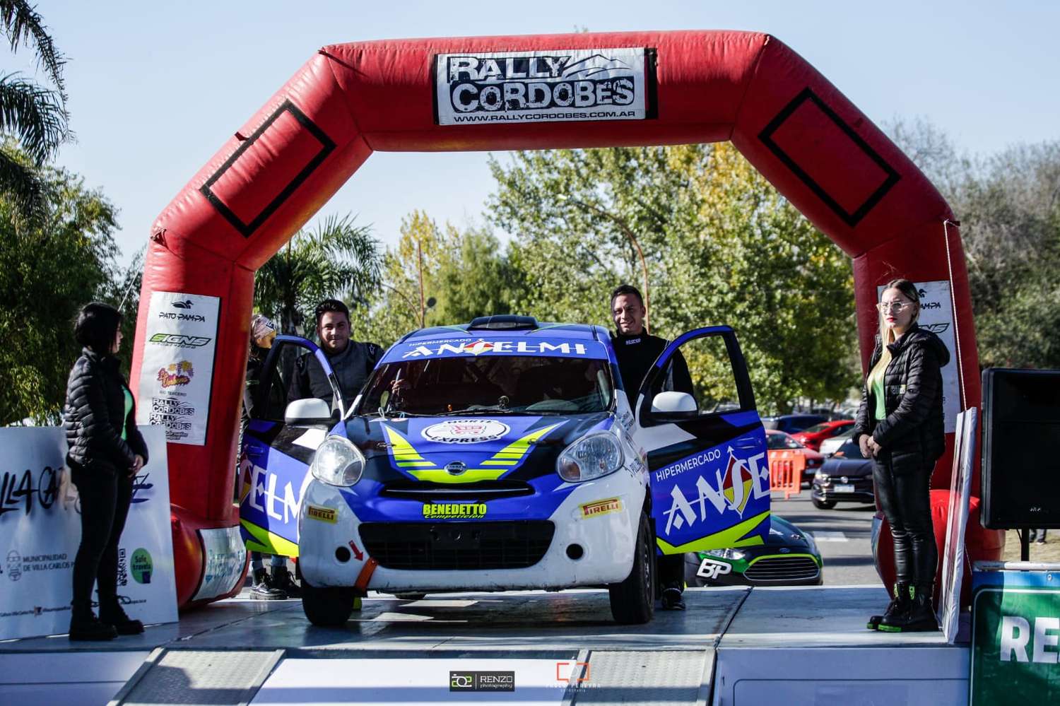 La dupla Anselmi - Anselmi tienen como objetivo finalizar la 23ª edición del rally local.