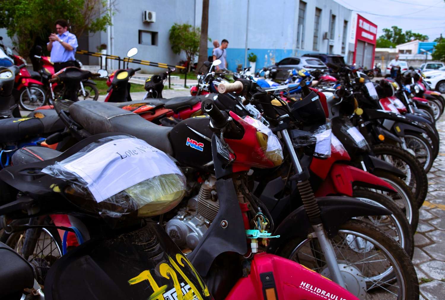 Desde $5.000: rematarán 69 motos y 6 autos secuestrados por la municipalidad