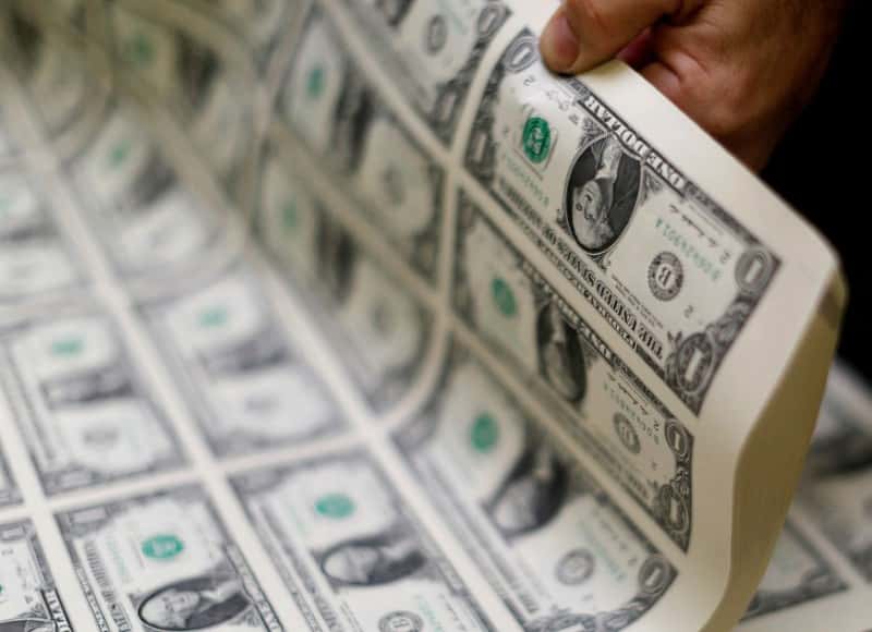 Milei afirmó que para levantar el cepo al dólar “primero hay que solucionar el tema de las Leliqs”