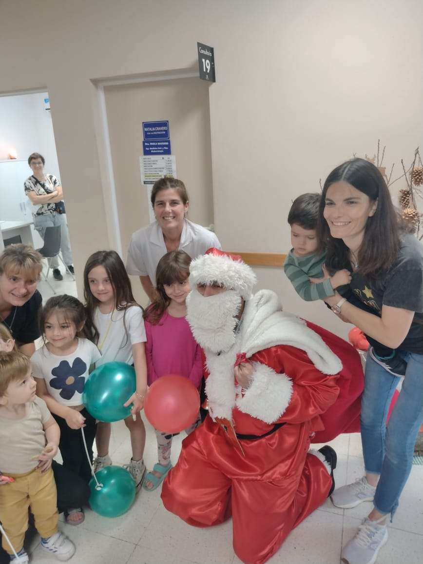 Música, Santa Claus y felicidad para todos los pacientes
