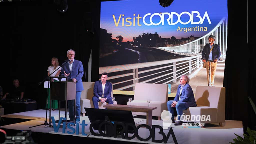 El gobernador Schiaretti participó del lanzamiento de Visit Córdoba