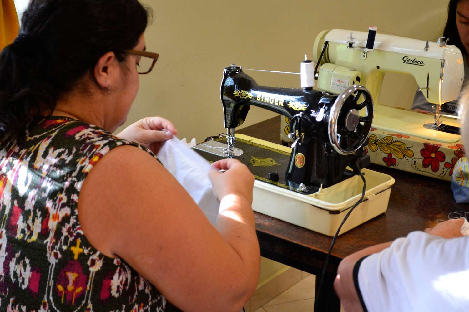 Costura: Aprender a coser y poder plasmar todo ese conocimiento en un trabajo que dignifique