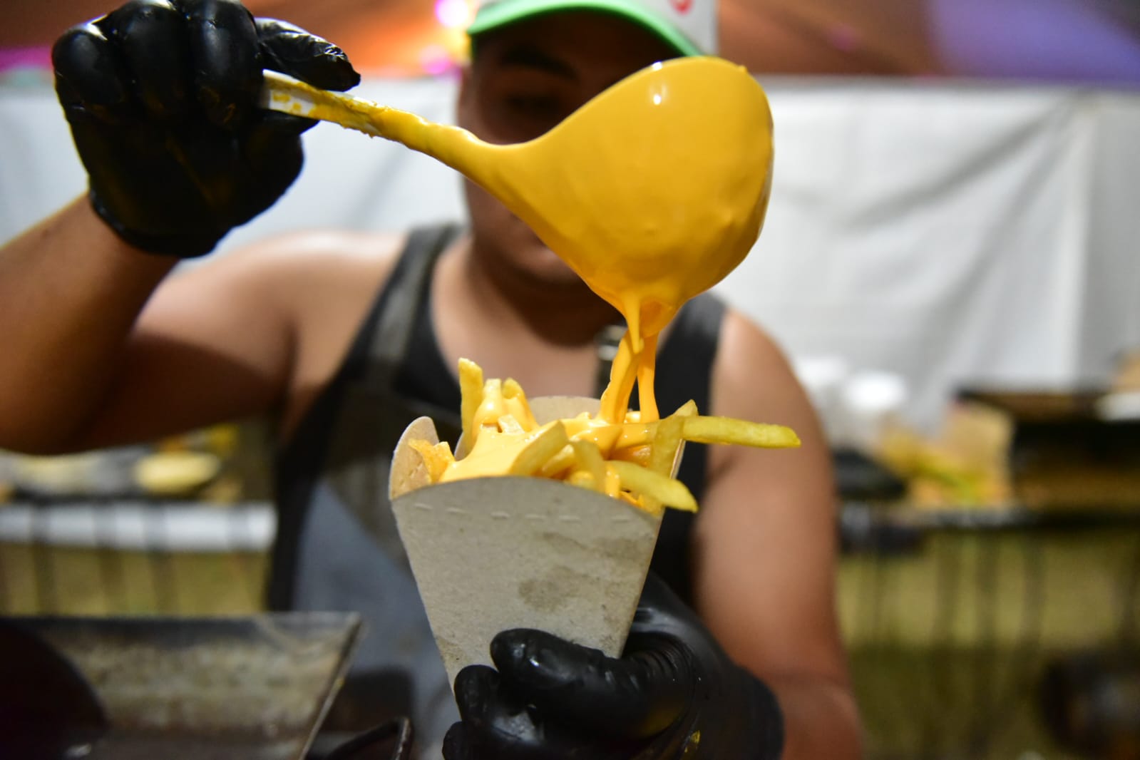 Los mexicanos seducen al público del festival con tacos y quesadillas
