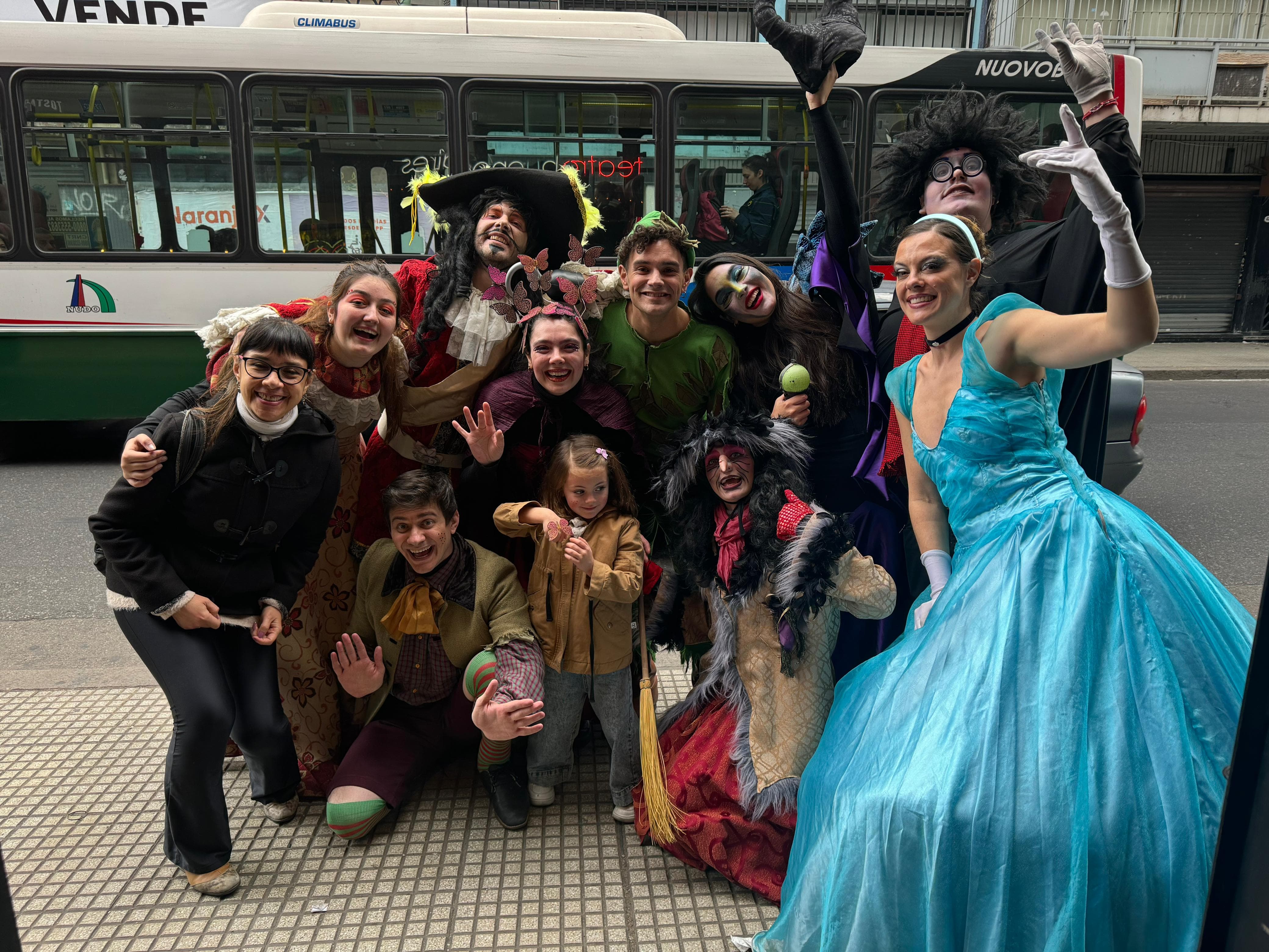 La primera experiencia de La Comedia San Francisco en calle Corrientes fue un éxito.