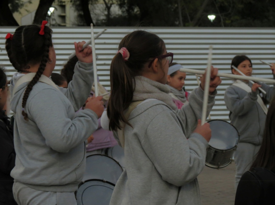 アイデンティティ、感情、帰属意識を表す外観 – La Voz de San Justo