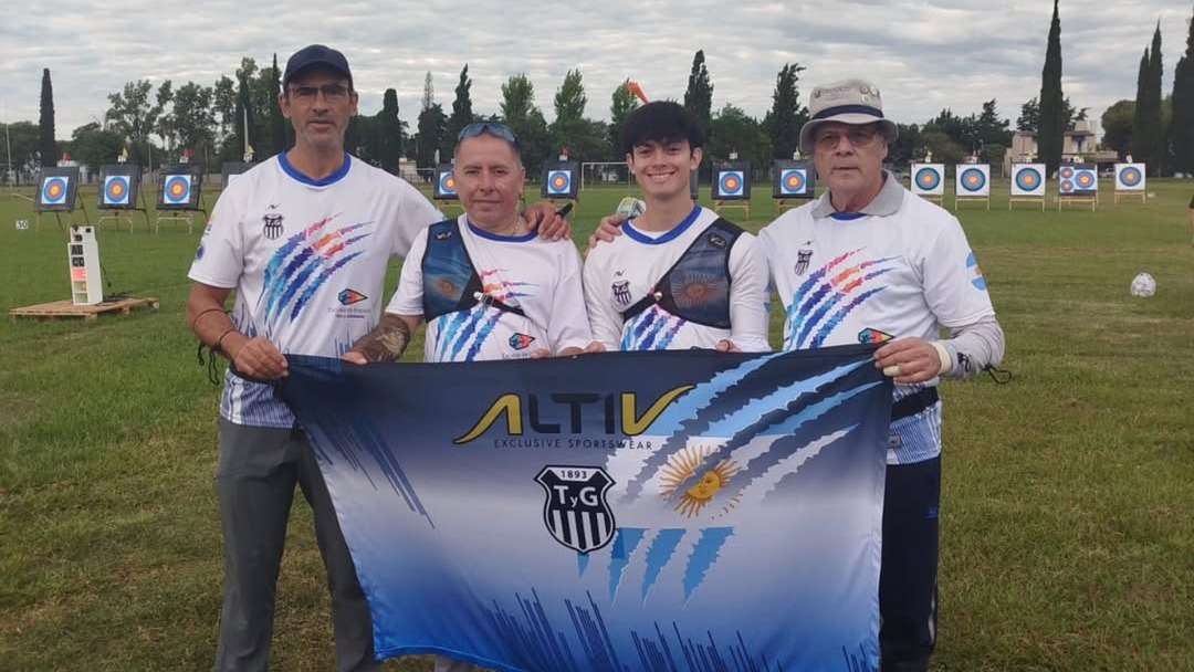 Destacada actuación de arqueros de Tiro y Gimnasia en Brinkmann: Éxito local en competencia regional