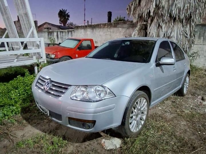 Lo detuvieron por conducir alcoholizado y horas después intentó ...